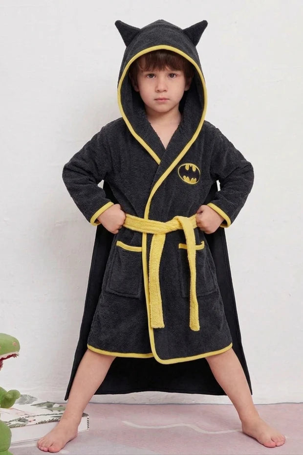 Batman Hooded Kids Bathrobe – Dark Grey & Black (Ages 4, 6, & 8) Save 40%